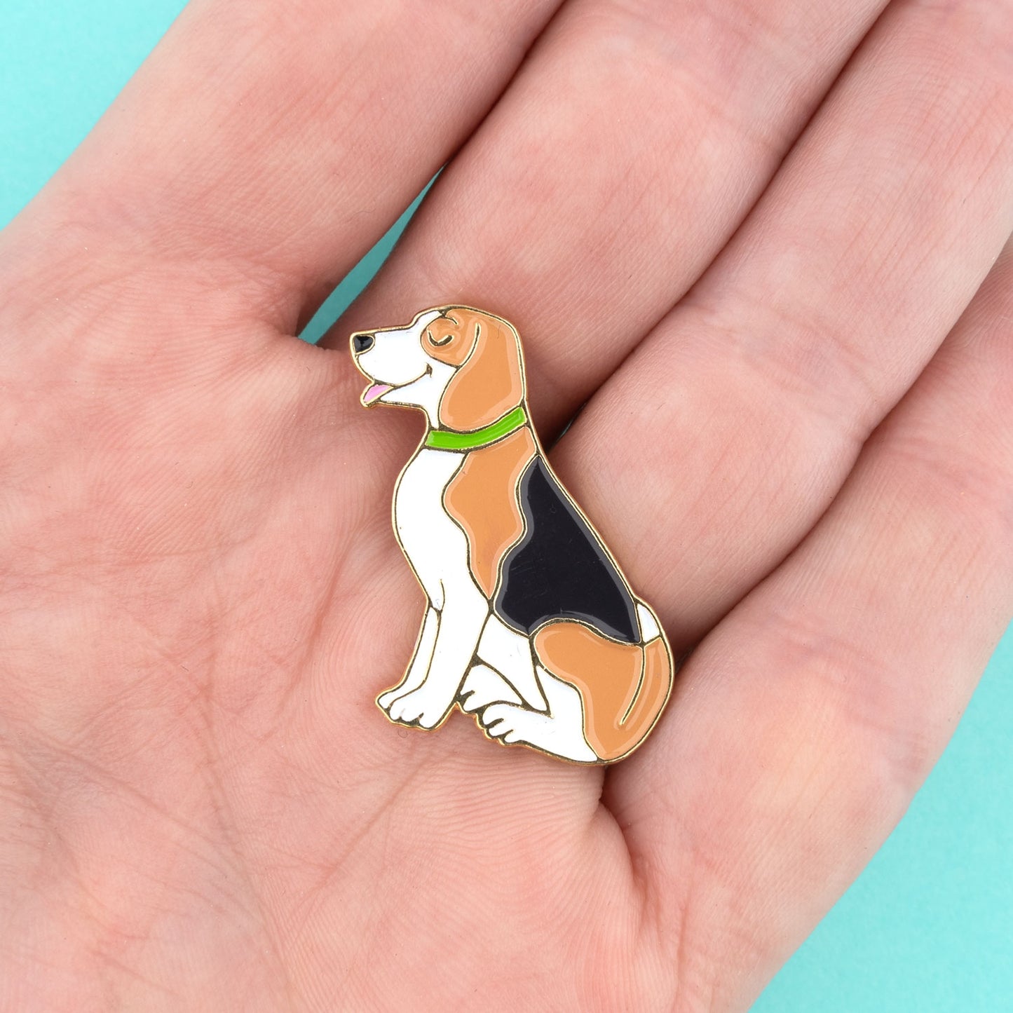 Pin's Beagle I Coucou Suzette ®